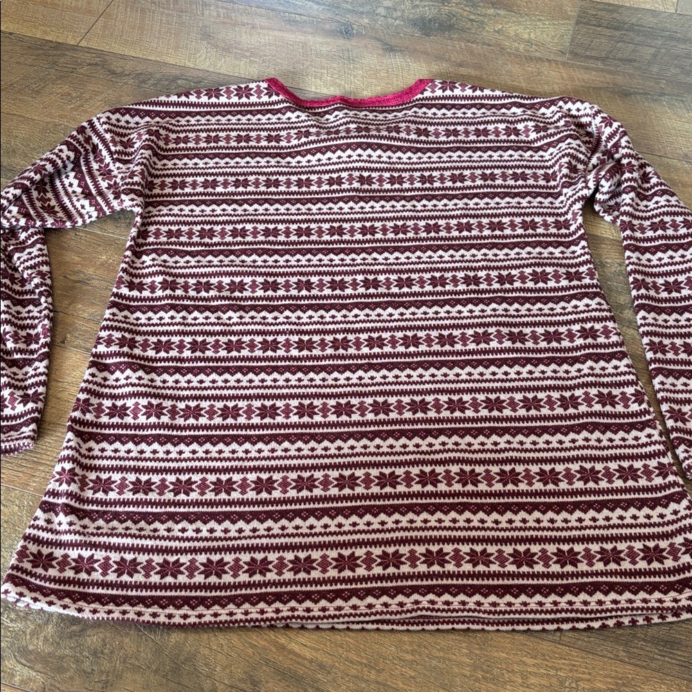 Maroon Pattern Sweater - Picture 3 of 3